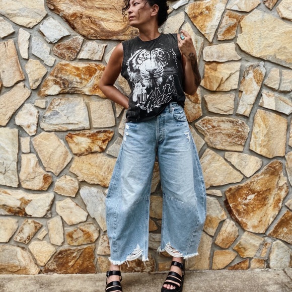 Nice to meet you. - Picture 4 of 14